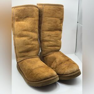 Used‎ size 6 Chestnut Tall Uggs